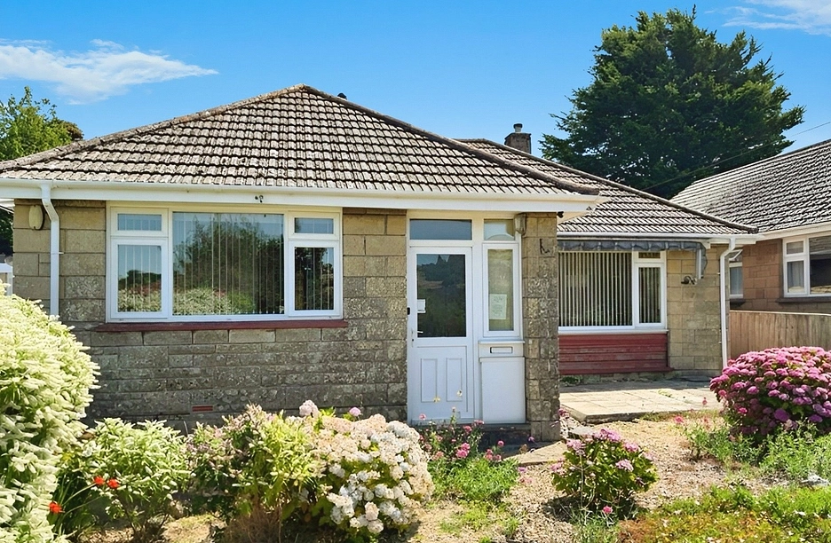 2 bedroom bungalow for sale - St. Johns Road, Wroxall, Ventnor, PO38