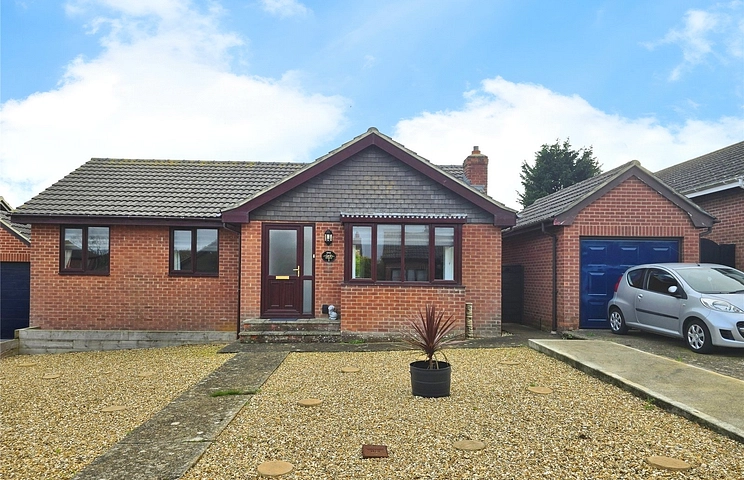 3 bedroom bungalow for sale - Makings Close, Freshwater, Isle of Wight, PO40