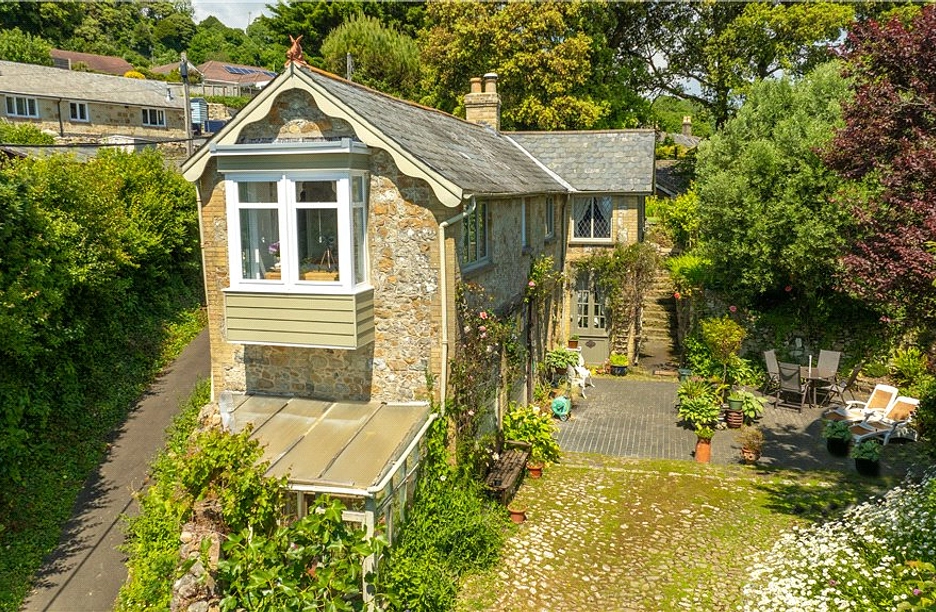 3 bedroom coach house for sale - Undercliff Drive, St. Lawrence, Ventnor, Isle of Wight, PO38