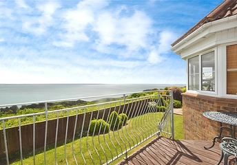 3 bedroom bungalow for sale - Foxhills, Ventnor, Isle of Wight, PO38