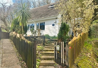3 bedroom cottage for sale - Westcliff Chalets, Boxers Lane, PO38