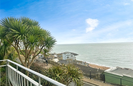2 bedroom apartment for sale - Belgrave Road, Ventnor, Isle of Wight, PO38