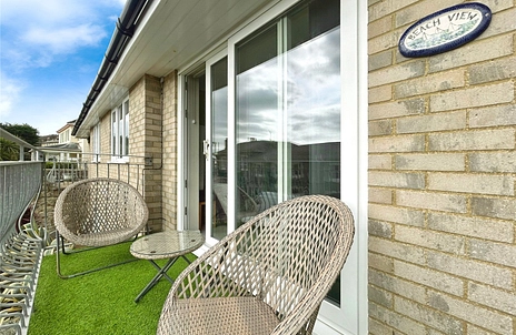 2 bedroom apartment for sale - Belgrave Road, Ventnor, Isle of Wight, PO38