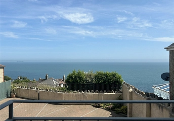 2 bedroom apartment for sale - South Street, Ventnor, Isle of Wight, PO38