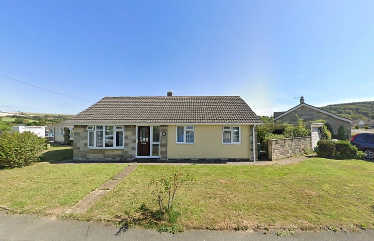 3 bedroom bungalow for sale - Bannock Road, Whitwell, Ventnor, Isle of Wight, PO38