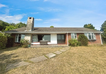 3 bedroom bungalow for sale - Undercliff Drive, St. Lawrence, Ventnor, Isle of Wight, PO38