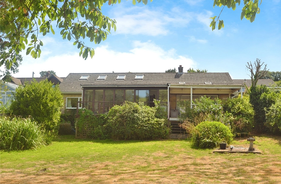 4 bedroom bungalow for sale - Mountfield Road, Wroxall, Ventnor, Isle of Wight, PO38