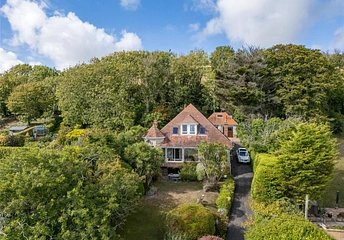 3 bedroom bungalow for sale - Whitwell Road, Ventnor, Isle of Wight, PO38