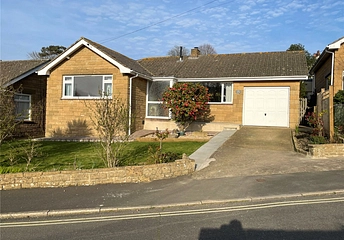 2 bedroom bungalow for sale - Yarborough Road, Wroxall, Ventnor, Isle of Wight, PO38