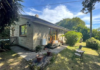 3 bedroom bungalow for sale - Steephill Court Road, Ventnor, Isle of Wight, PO38